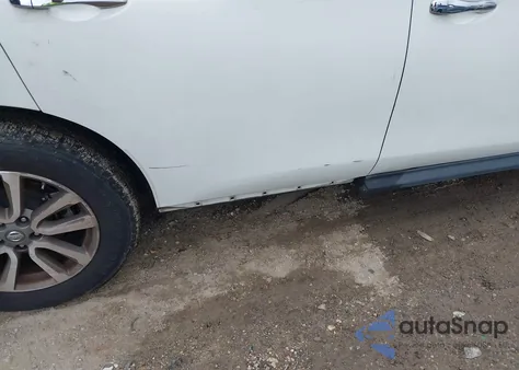 2013 Nissan Pathfinder Sv из США, поврежденный, VIN 5N1AR2MM7DC619665